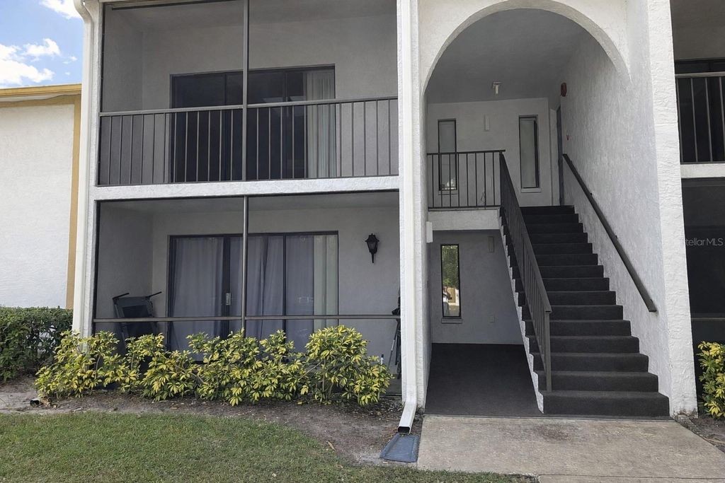 8213 SUN SPRING CIRCLE 31, Orlando, FL 32825