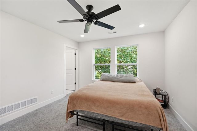 413 W Walnut Street, Cleveland, MO 64734