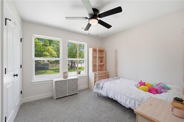 413 W Walnut Street, Cleveland, MO 64734