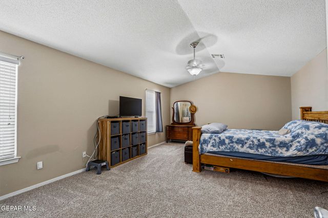 14233 SPANISH POINT Drive, El Paso, TX 79938