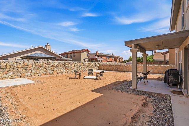 14233 SPANISH POINT Drive, El Paso, TX 79938