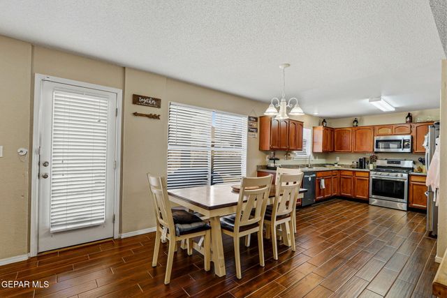 14233 SPANISH POINT Drive, El Paso, TX 79938