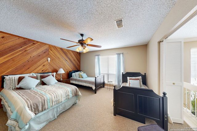 8908 WEXFORD ST, San Antonio, TX 78217