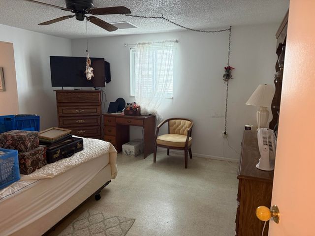 1032 Winsome Road, North Fort Myers, FL 33903