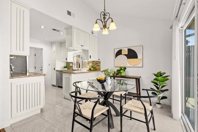 2353 Edenbridge Ln, Chula Vista, CA 92139