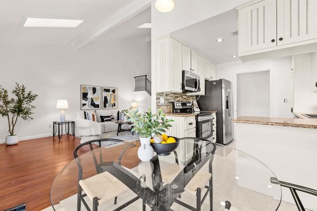 2353 Edenbridge Ln, Chula Vista, CA 92139