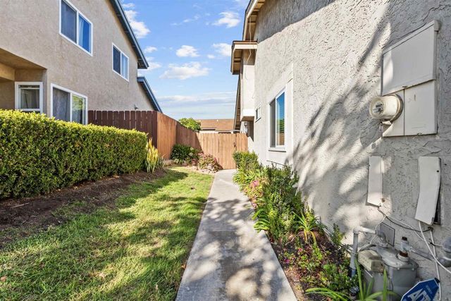 2353 Edenbridge Ln, Chula Vista, CA 92139