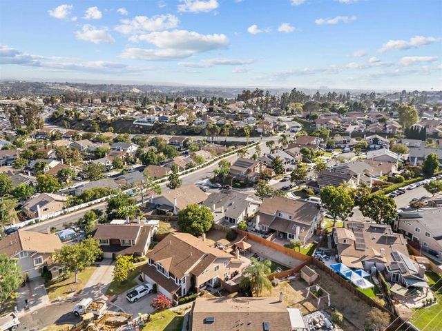 2353 Edenbridge Ln, Chula Vista, CA 92139