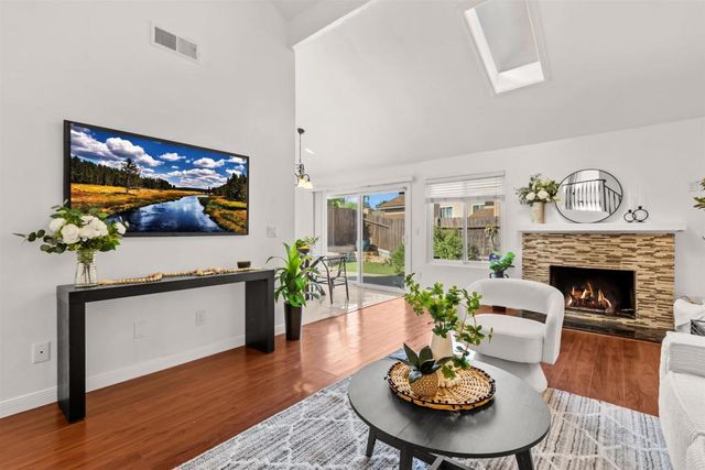 2353 Edenbridge Ln, Chula Vista, CA 92139