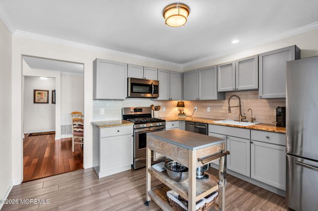 275 Tennis Court, Wall, NJ 07719