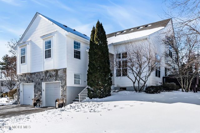 275 Tennis Court, Wall, NJ 07719