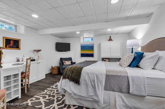 275 Tennis Court, Wall, NJ 07719