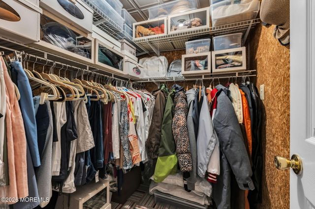 275 Tennis Court, Wall, NJ 07719