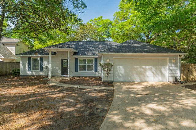49 Circle Drive, Fort Walton Beach, FL 32547