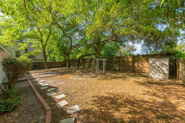 49 Circle Drive, Fort Walton Beach, FL 32547