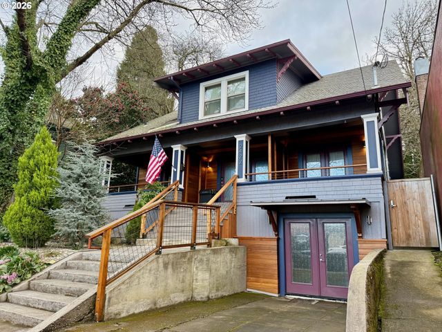 2422 Ne Glisan, Portland, OR 97232