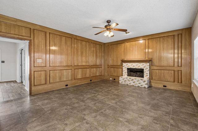 2 Rivercrest Court, Allen, TX 75002