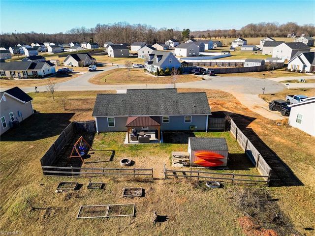 226 Tuscan Way, Lexington, NC 27295