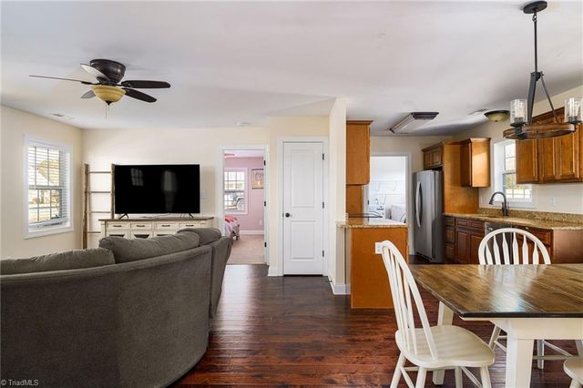 226 Tuscan Way, Lexington, NC 27295