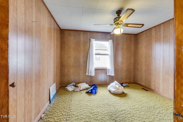 1660 Redwood Drive, Kingsport, TN 37664