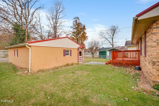 1660 Redwood Drive, Kingsport, TN 37664