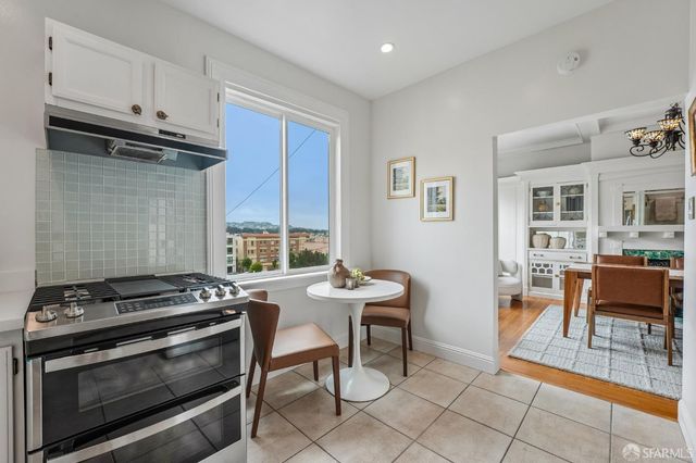 3725 Sacramento Street, San Francisco, CA 94118