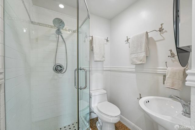3725 Sacramento Street, San Francisco, CA 94118