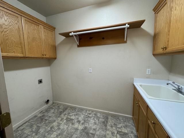 1616 Sapphire Dr, Livingston, CA 95334