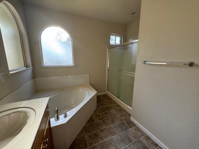 1616 Sapphire Dr, Livingston, CA 95334