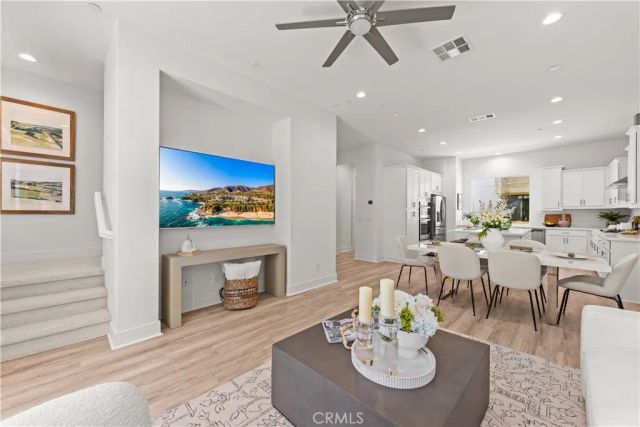 152 Keeper, Irvine, CA 92618