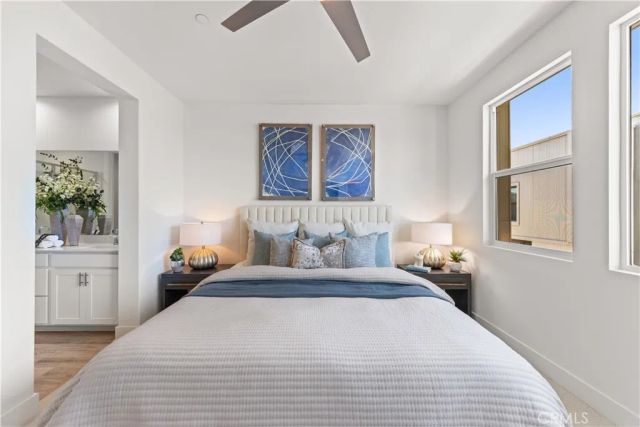 152 Keeper, Irvine, CA 92618