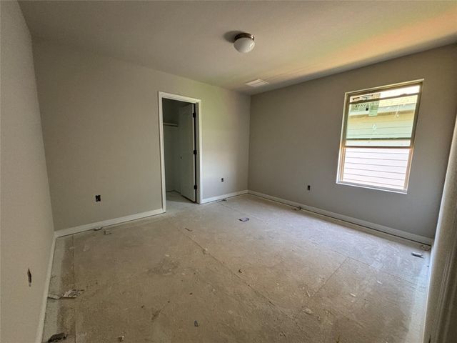 117 Prairie Falls DR, Hutto, TX 78634