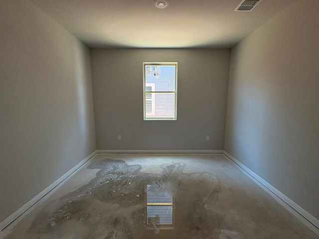 117 Prairie Falls DR, Hutto, TX 78634