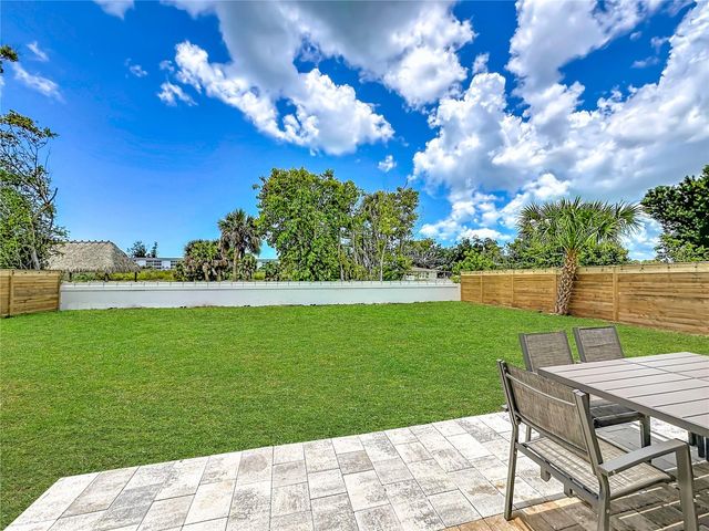 1290 OXFORD DRIVE, Englewood, FL 34223