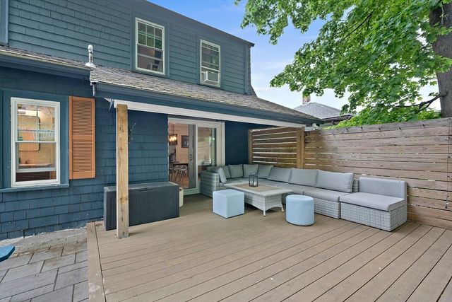 30 Hillside Ave, Quincy, MA 02170