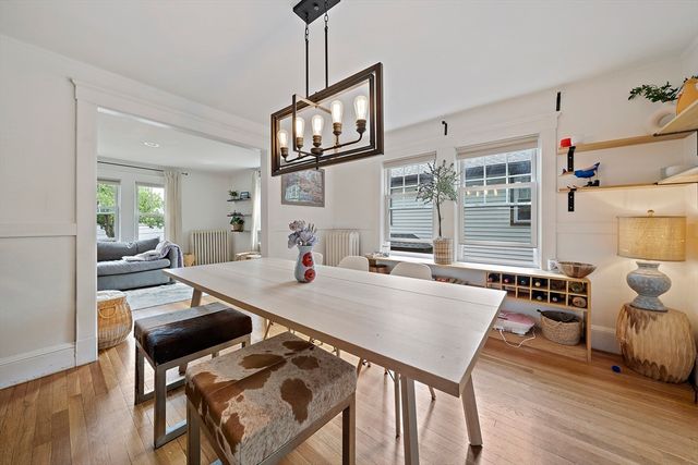 30 Hillside Ave, Quincy, MA 02170