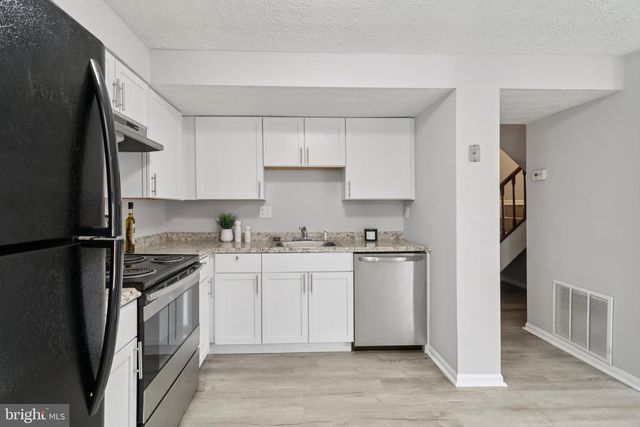 7726 MANDAN RD, Greenbelt, MD 20770