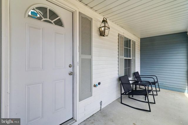 7726 MANDAN RD, Greenbelt, MD 20770