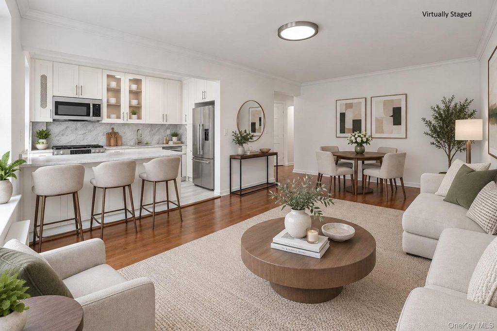 141-39 78th Road 2P, Kew Garden Hills, NY 11367 — exterior