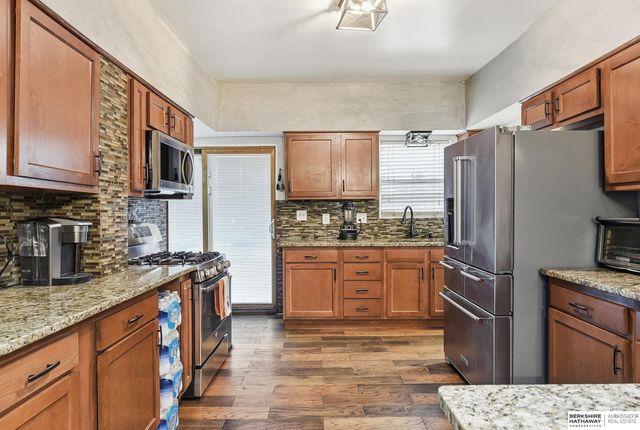3706 W Street, Omaha, NE 68107