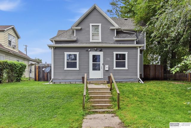 3706 W Street, Omaha, NE 68107