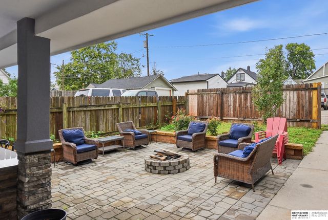 3706 W Street, Omaha, NE 68107