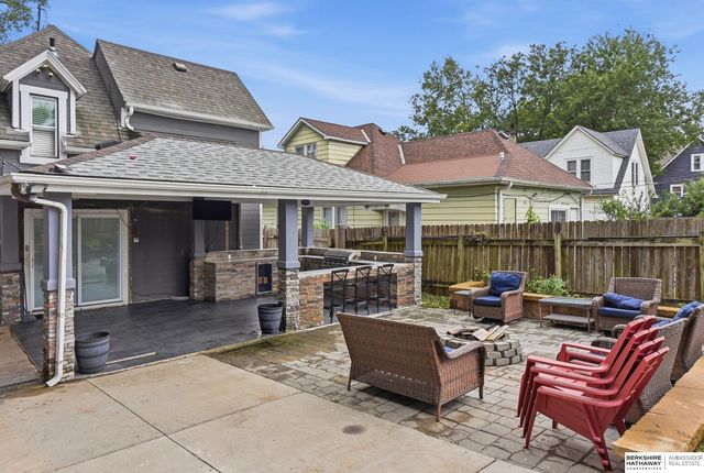 3706 W Street, Omaha, NE 68107