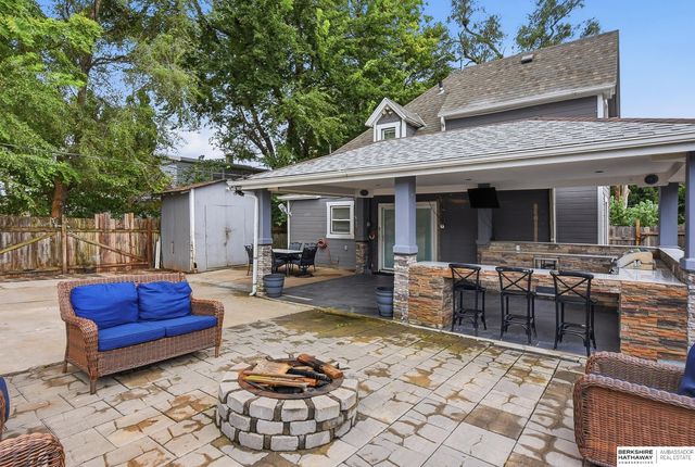 3706 W Street, Omaha, NE 68107