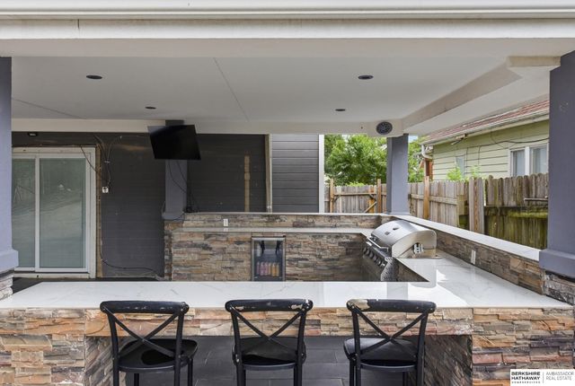 3706 W Street, Omaha, NE 68107