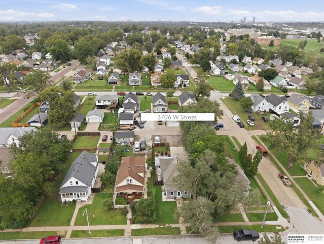 3706 W Street, Omaha, NE 68107