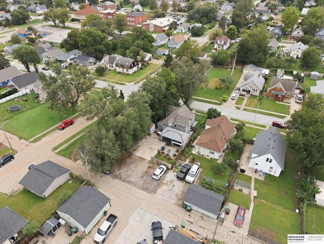 3706 W Street, Omaha, NE 68107