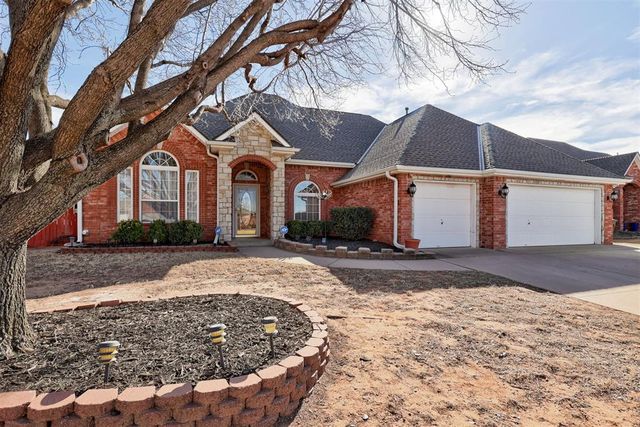 2708 Durland Drive, Edmond, OK 73012