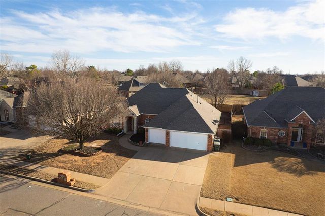 2708 Durland Drive, Edmond, OK 73012