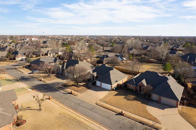2708 Durland Drive, Edmond, OK 73012
